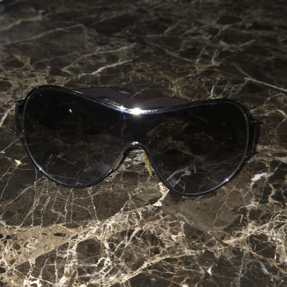 Dior Woman's Shield Sunglasses - Picture 1 of 6